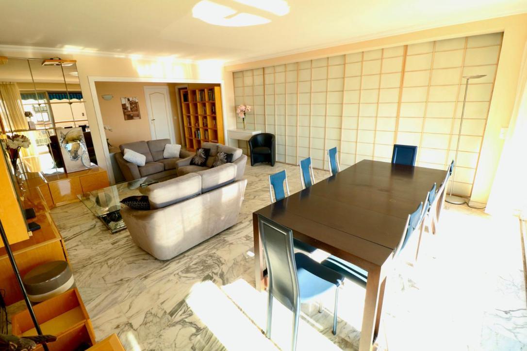 2, 3 And 4 Bedroom Sea View Forville Apartments 5 Mins From The Palais Канни Екстер'єр фото
