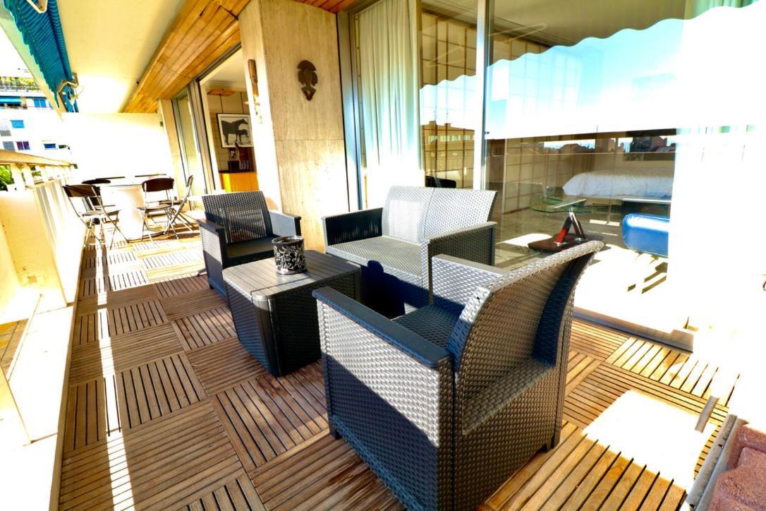 2, 3 And 4 Bedroom Sea View Forville Apartments 5 Mins From The Palais Канни Екстер'єр фото
