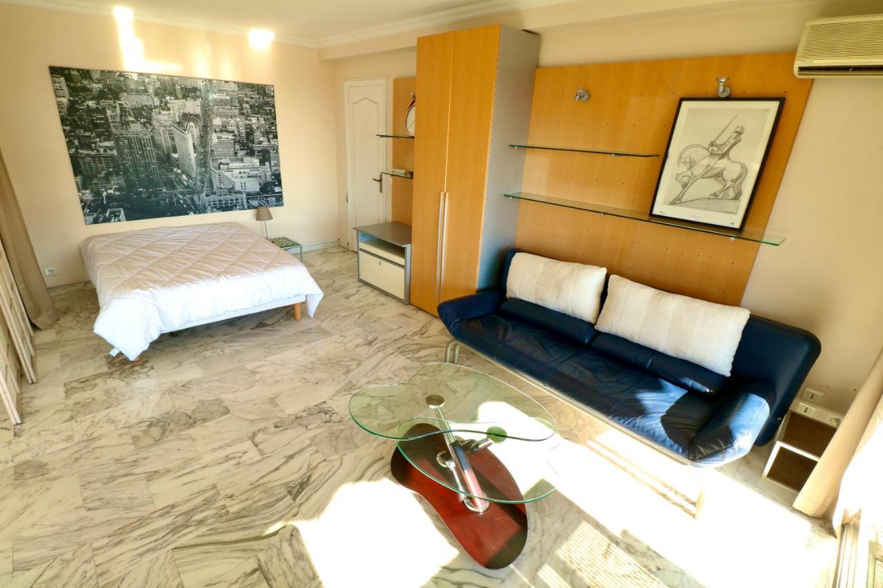 2, 3 And 4 Bedroom Sea View Forville Apartments 5 Mins From The Palais Канни Екстер'єр фото