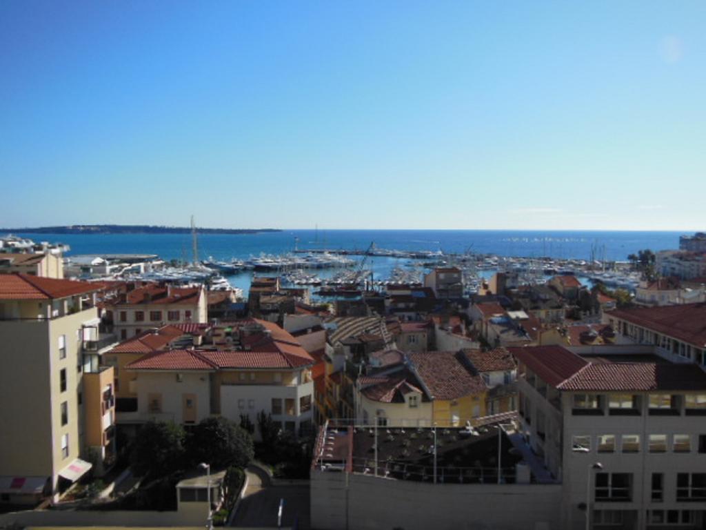 2, 3 And 4 Bedroom Sea View Forville Apartments 5 Mins From The Palais Канни Екстер'єр фото