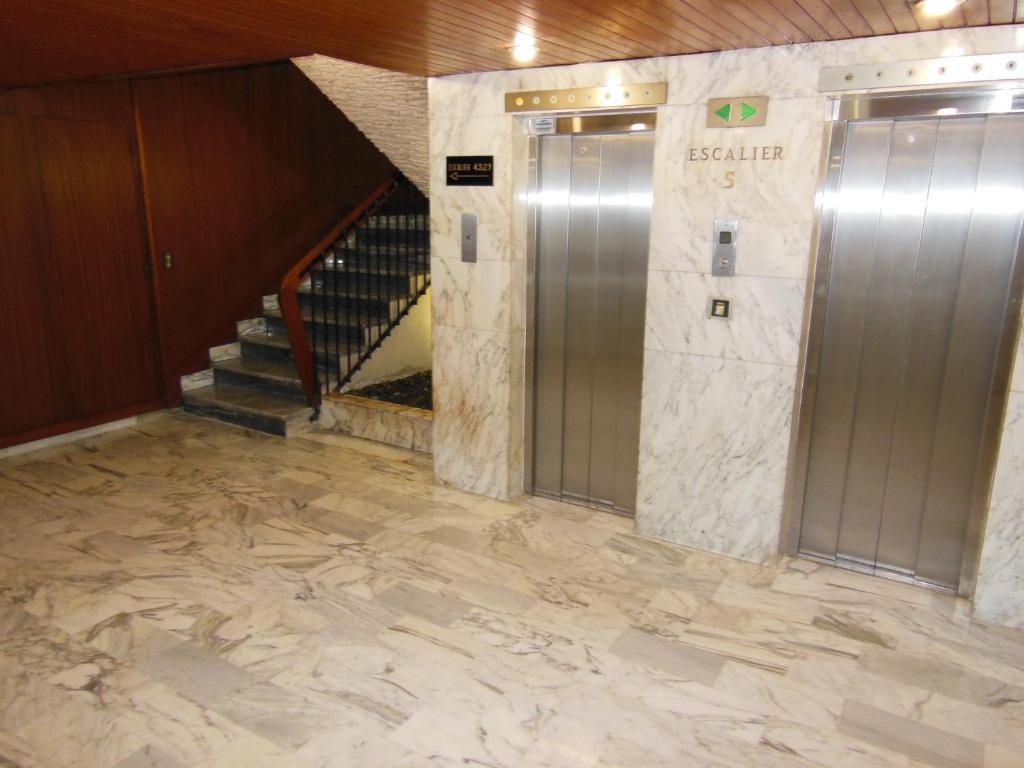 2, 3 And 4 Bedroom Sea View Forville Apartments 5 Mins From The Palais Канни Номер фото