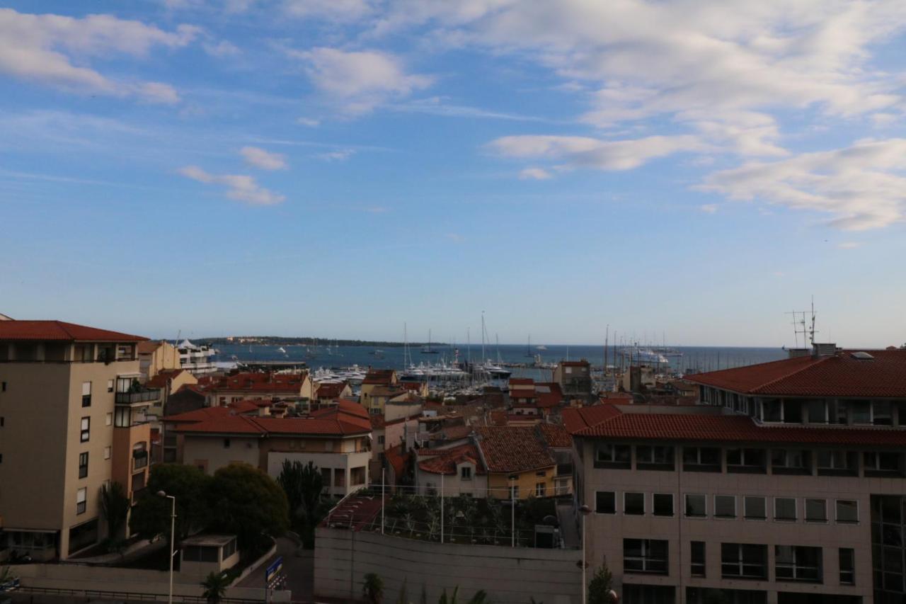 2, 3 And 4 Bedroom Sea View Forville Apartments 5 Mins From The Palais Канни Екстер'єр фото