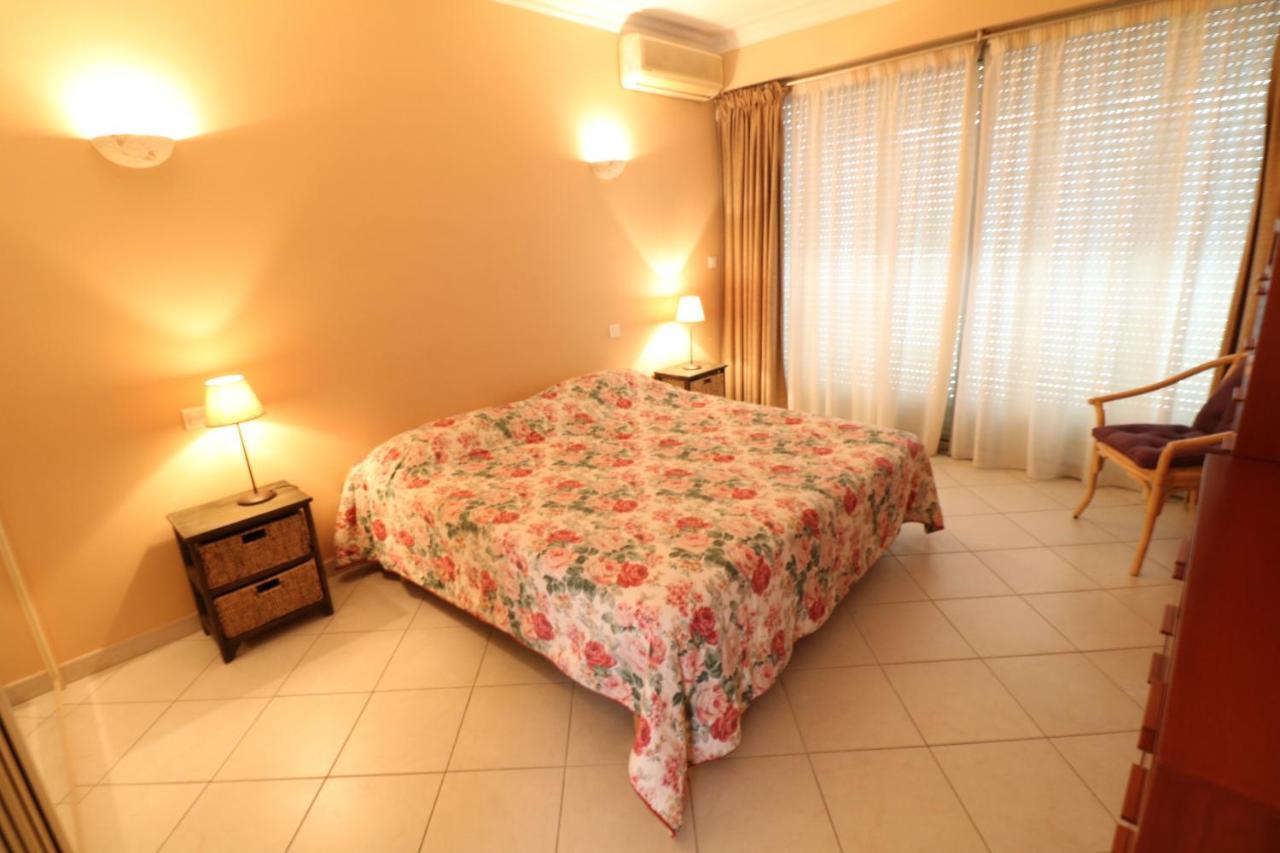 2, 3 And 4 Bedroom Sea View Forville Apartments 5 Mins From The Palais Канни Екстер'єр фото